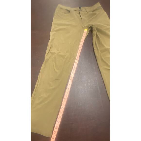 Lululemon ABC Utilitech Pants 30x30 Khaki Green Slim Fit Stretch Chino Athleisur - Picture 5 of 6